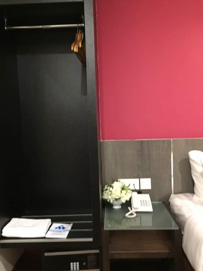 Meriton Inn Kuantan Kültér fotó